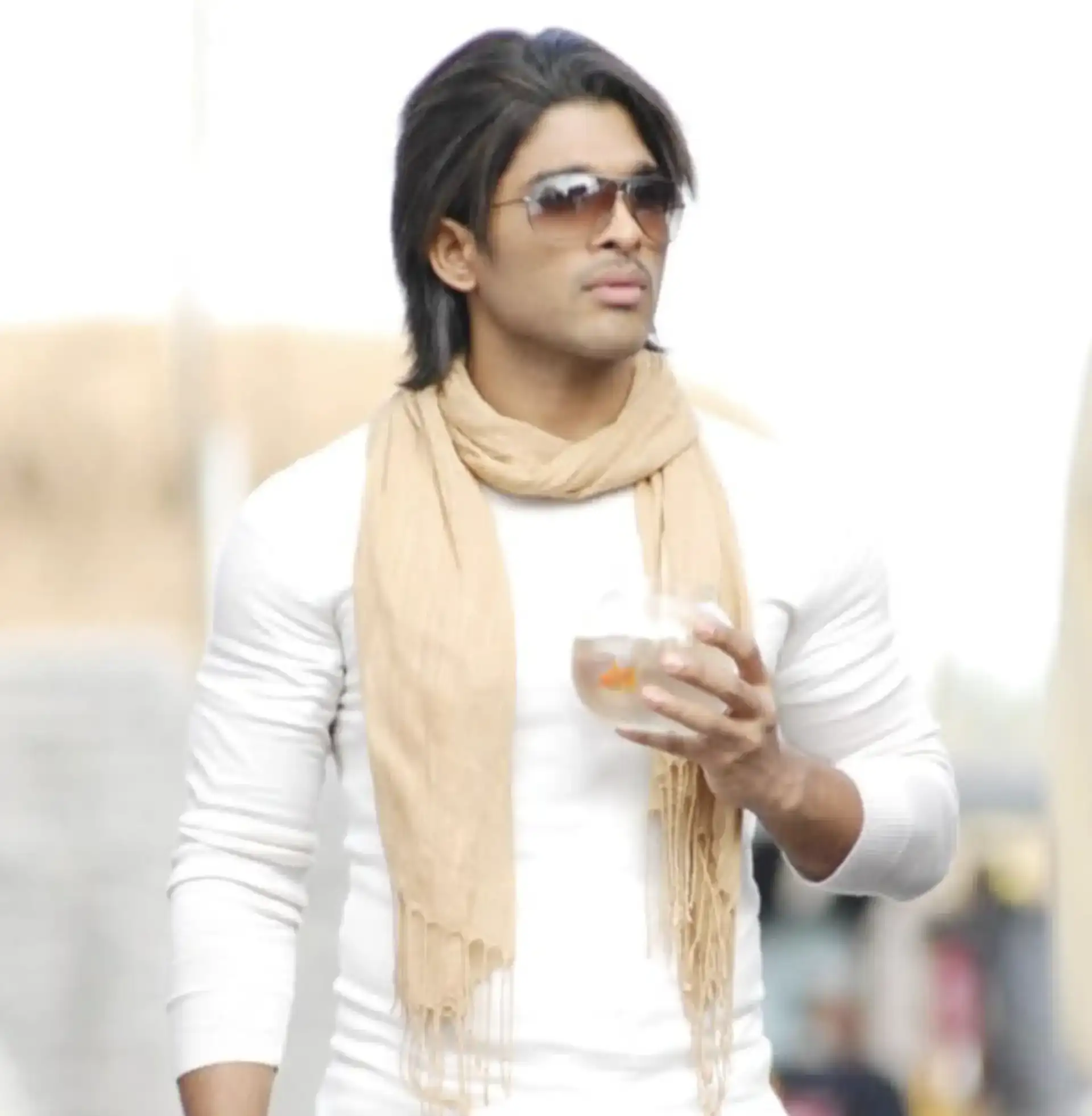 Arya 2 still 1